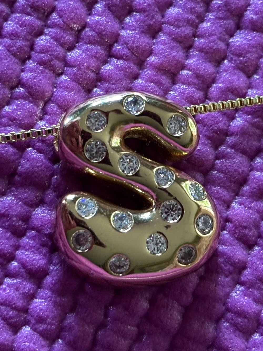 'S' Initial Pendant with Box Necklace - 18k Gold Plated 🌸